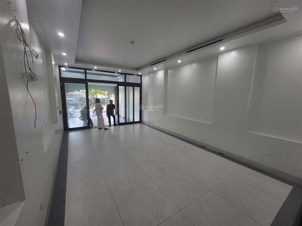 Cho thuê nhà liền kề kim văn kim lũ, đại kim 75m2 x 5 tầng thang máy