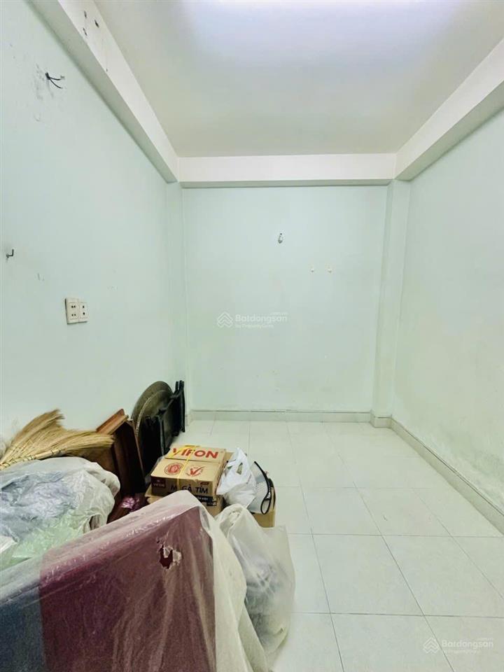 Bán nhà hẻm to, nhỉnh 5ty, đường ba tháng hai, 5 tầng