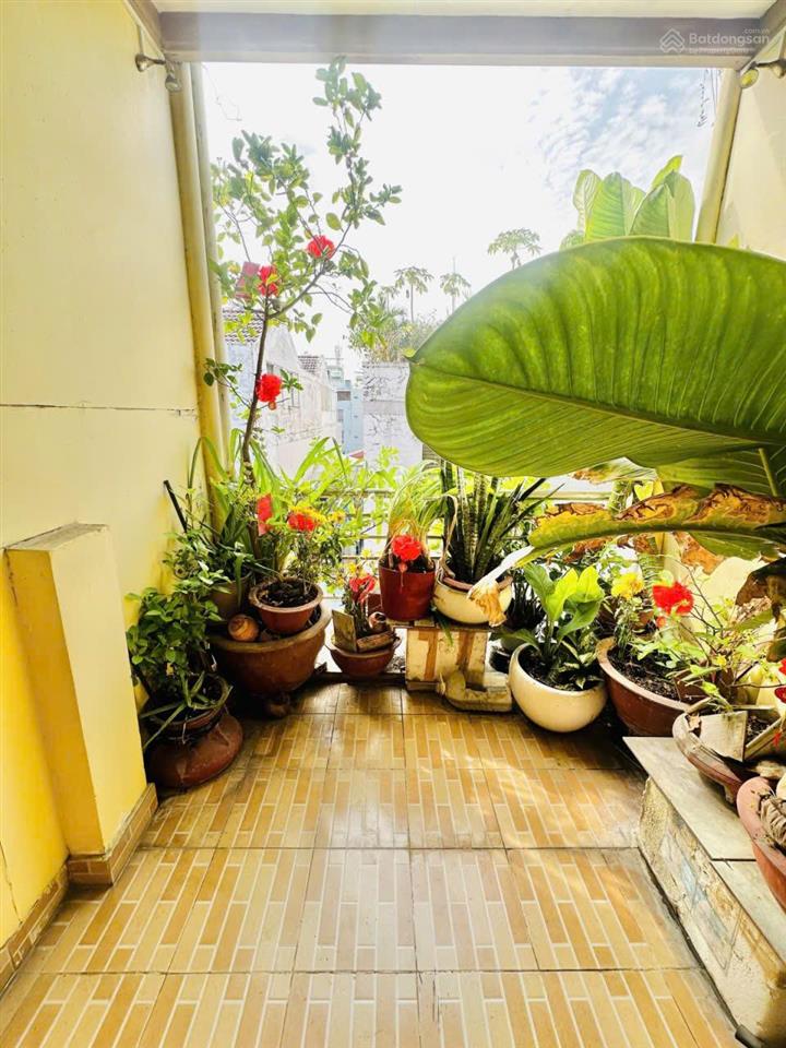 Bán nhà hẻm to, nhỉnh 5ty, đường ba tháng hai, 5 tầng