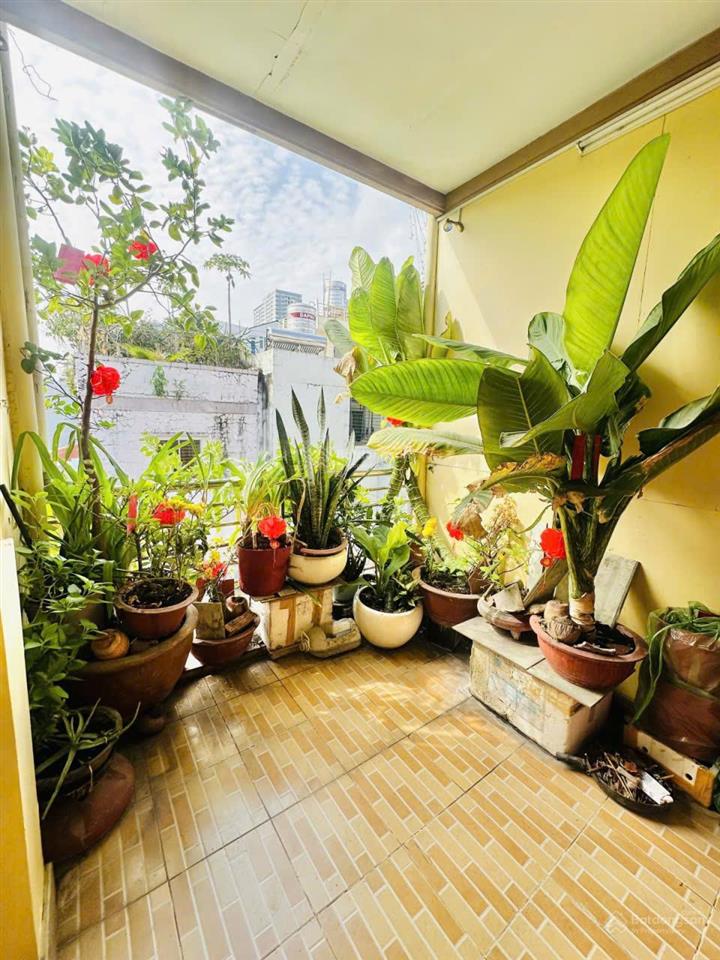 Bán nhà hẻm to, nhỉnh 5ty, đường ba tháng hai, 5 tầng