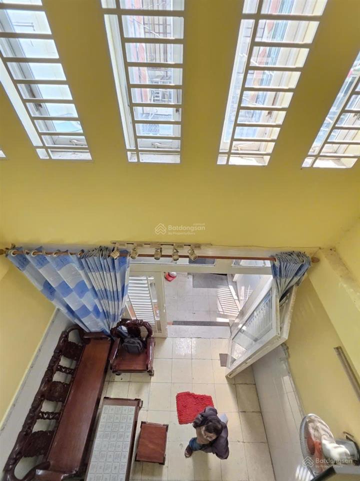 Ban nhà hẻm oto q10, minh phụng