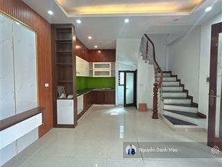 Nhỉnh 5 tỷ là có hộ khẩu hai bà trưng + sở hữu nhà 5 tầng  sổ 29m2, dân xây 3pn, 4toilet  full nt