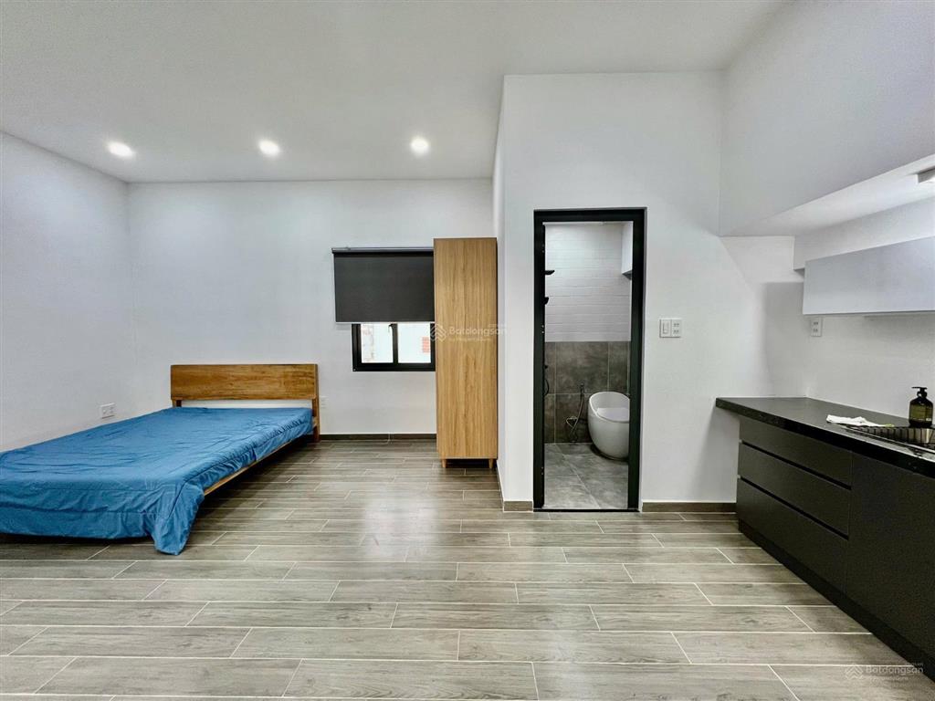 Căn hộ mini nội thất cơ bản ban công to