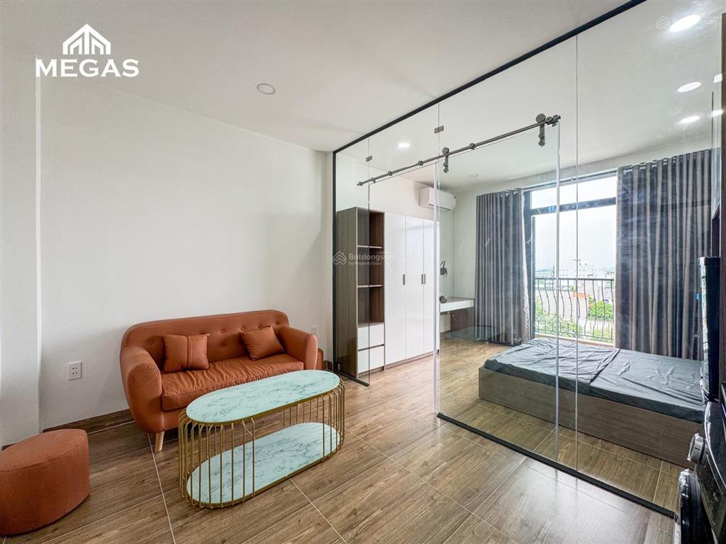 Cho thuê căn hộ 1 phòng ngủ rộng 35m² đầy đủ nội thất