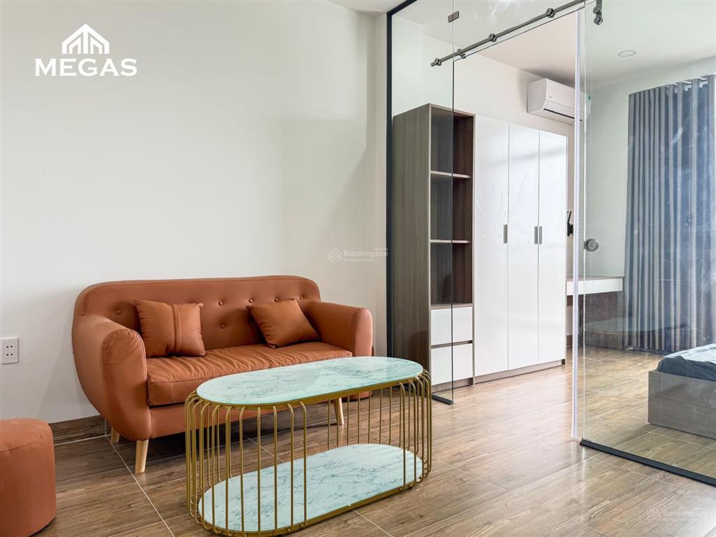Cho thuê căn hộ 1 phòng ngủ rộng 35m² đầy đủ nội thất