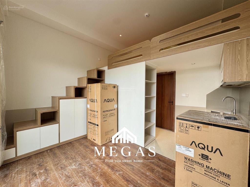 Cho thuê căn hộ duplex ban công full nội thất máy giặt riêng