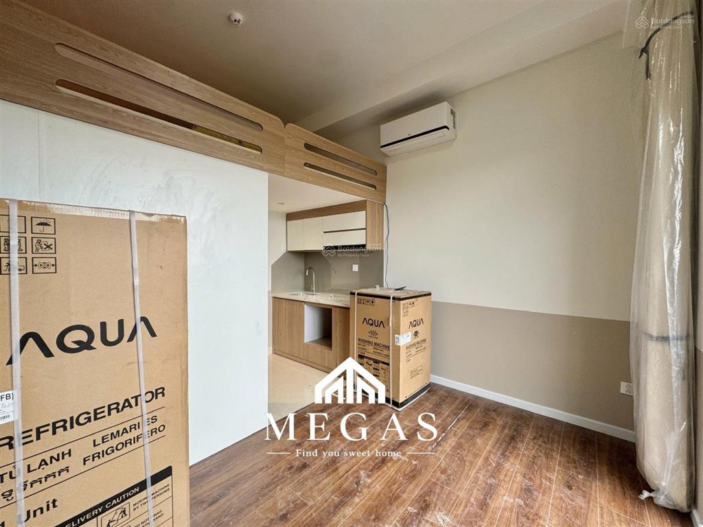 Cho thuê căn hộ duplex ban công full nội thất máy giặt riêng