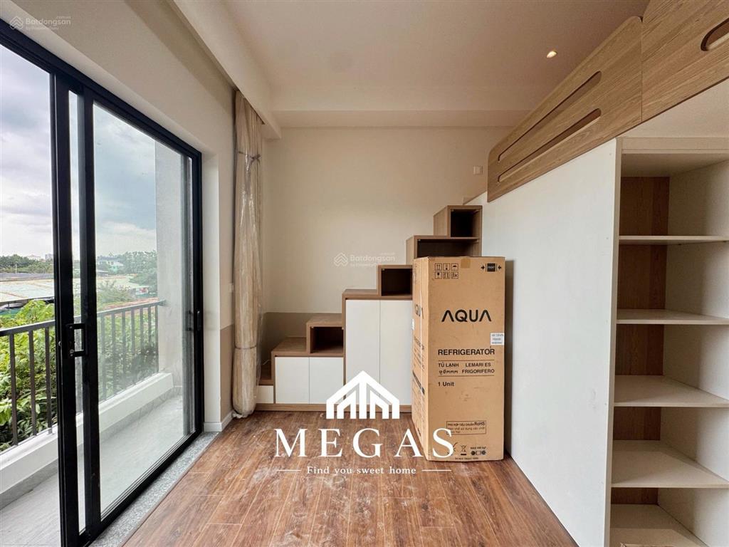 Cho thuê căn hộ duplex ban công full nội thất máy giặt riêng