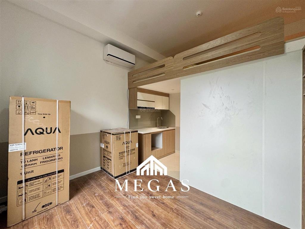 Cho thuê căn hộ duplex ban công full nội thất máy giặt riêng