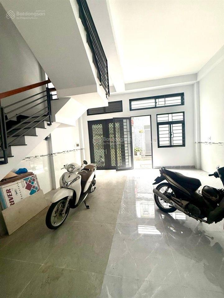 Nhà 2 mt hẻm thoáng  ô tô ngủ trong nhà  mới xây 2025  ngang 5.82m thống nhất gv  70m2 9,6tỷ