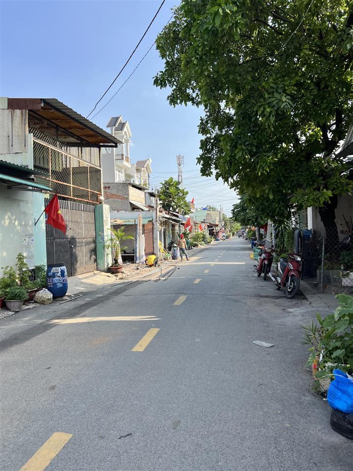 Mt đường nhựa 8m thông  hiệp thành 44 / 90m2  3 tầng  7,2 tỷ (tl)