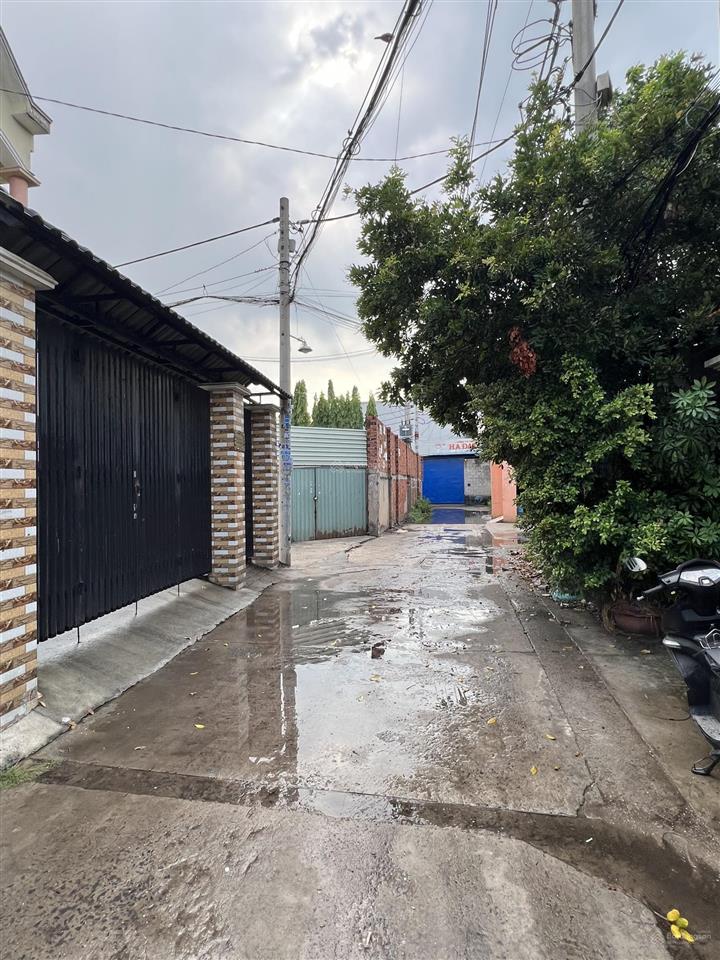 Hẻm 6m thông  dt 157,4m2  ngang 6m  huỳnh thị hai q12  6,65 tỷ (tl)