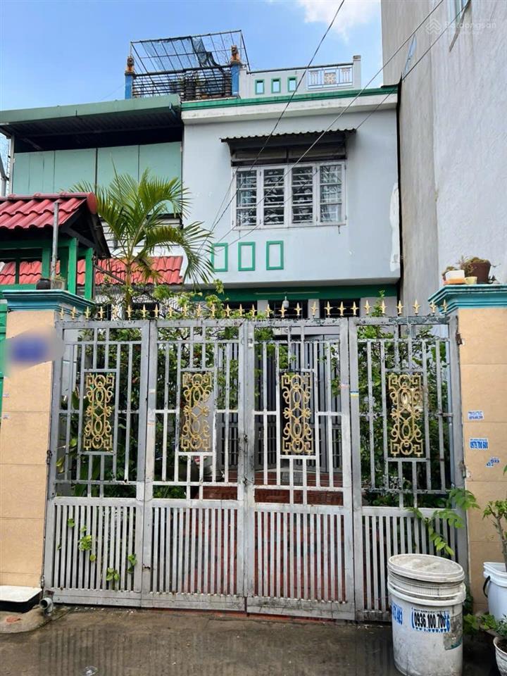 Hxh đỗ cửa  nhà đẹp ở ngay  dài khủng  ngang chuẩn 4m  95m2  3 tầng huỳnh thị hai q12  5tỷ