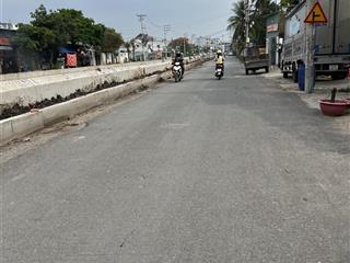 Hẻm 5m thông  dt lớn 98m2  ngang 5m  thạnh xuân 52  hà huy giáp q12  4,39tỷ (tl)