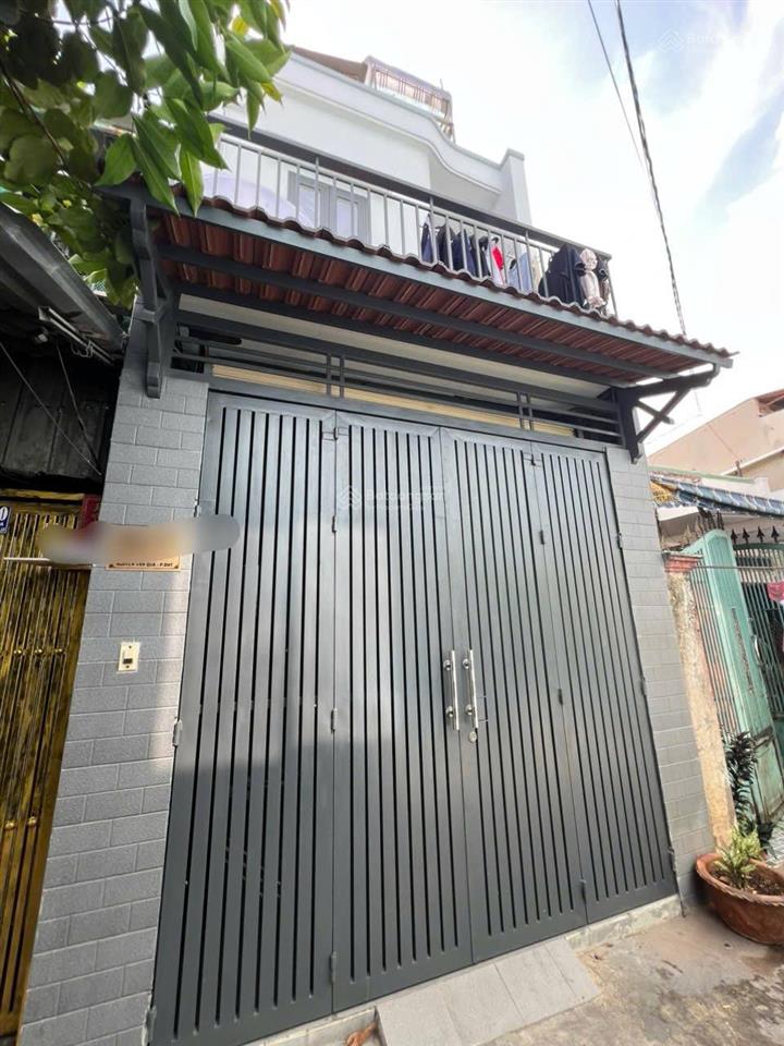 Nhà đẹp kiên cố ở ngay  giáp mt đường nguyễn văn quá q.12  2 tầng  63m2 giá chỉ 5,4tỷ (tl)