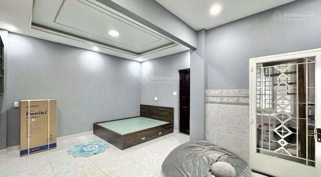 Hxh đỗ cửa  sát mt trần bá giao  119m2  ngang 6m  full nội thất ở ngay  13,9 tỷ (tl)