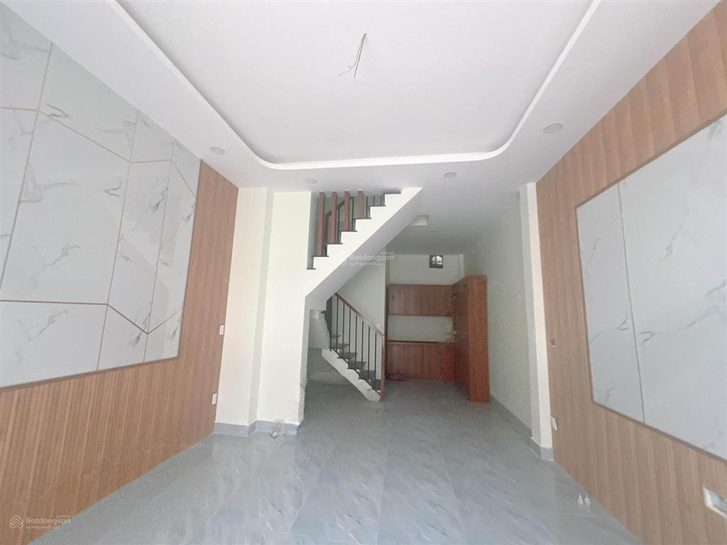 Nhà mới ở ngay  2 tầng  44m2  thống nhất gv  dòng tiền 8tr/th  chỉ 4,8tỷ (tl)