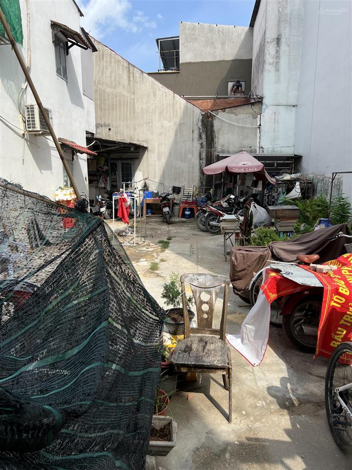 Đất hiếm tại thống nhất gò vấp  giáp trục kênh tham lương  dtcn 90m2 ngang 6m  chỉ 9 tỷ (tl)