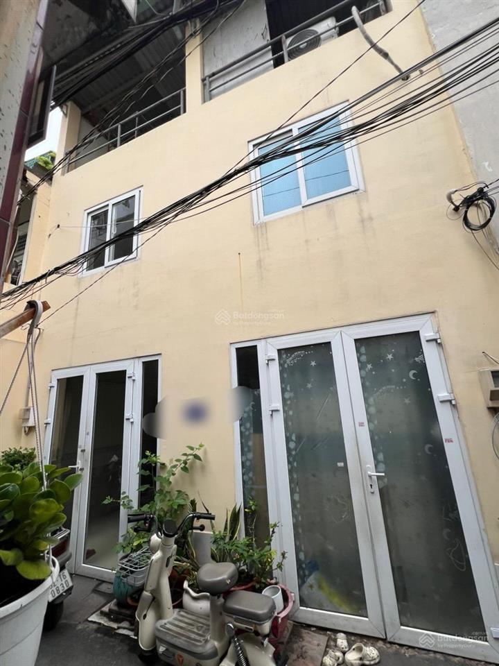 Nhà đẹp ở ngay  sát hxh thông nguyễn kiệm  đường số 2  gv 3 tầng ngang 6m  4,5 tỷ (tl)