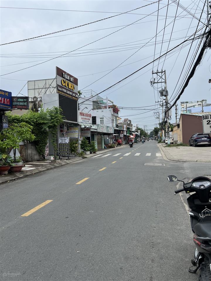 Nhà đẹp 2 mặt tiền  hxh đỗ cửa thông hl80 (bùi văn ngữ)  2 tầng  100m2  5 tỷ bl