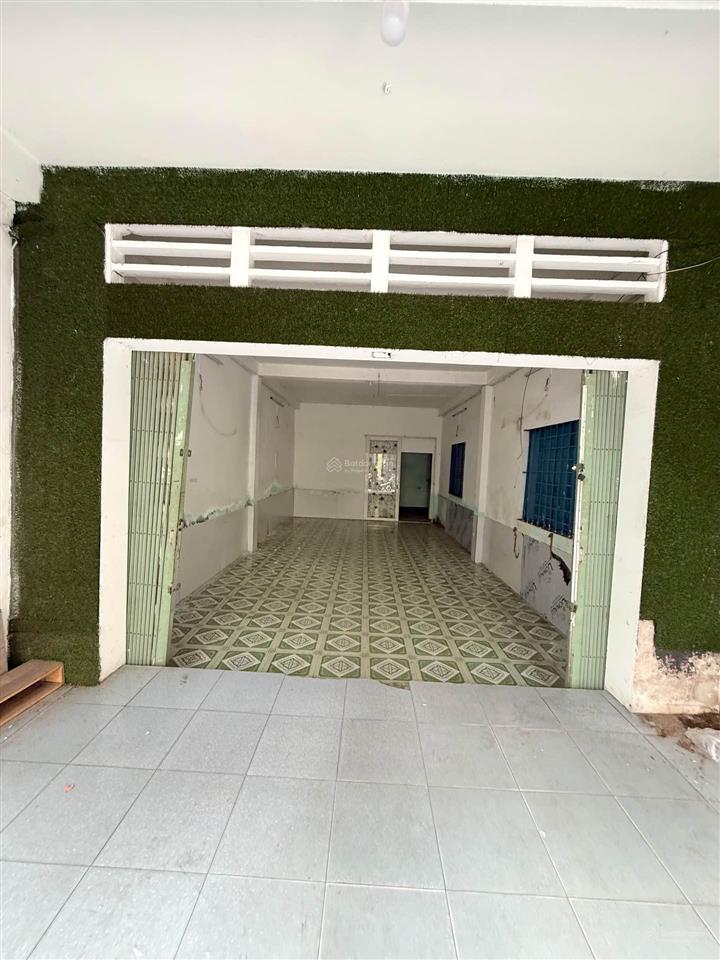 Mặt tiền trần bá giao gv  giáp nguyễn thái sơn 67m (4,6m*14m)  2 tầng  chỉ 11,9 tỷ (tl)