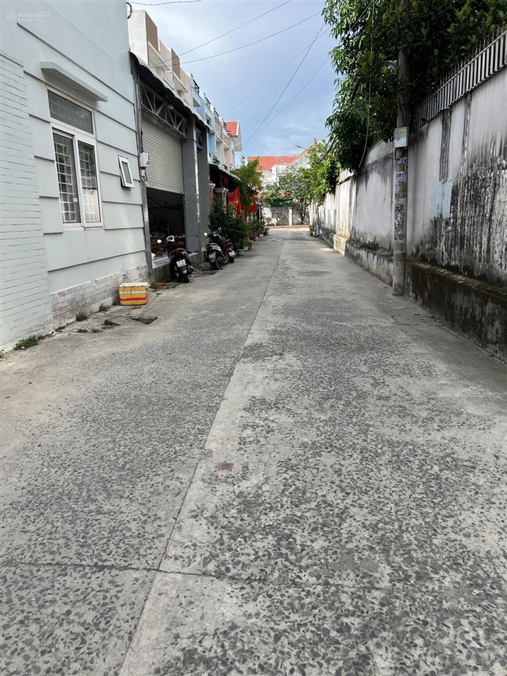 Nhà đẹp 2 tầng kiên cố ở ngay  hẻm 6m thông  hà huy giáp (tx38)62m²  4,6tỷ (tl)