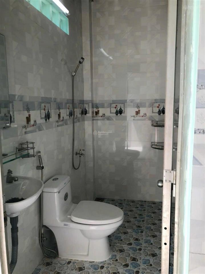 Nhà kiên cố 2 mt hẻm ở ngay, nguyễn văn quá, 80m² (4m*20m), dòng tiền 7tr/th, chỉ 4,7tỷ (tl)