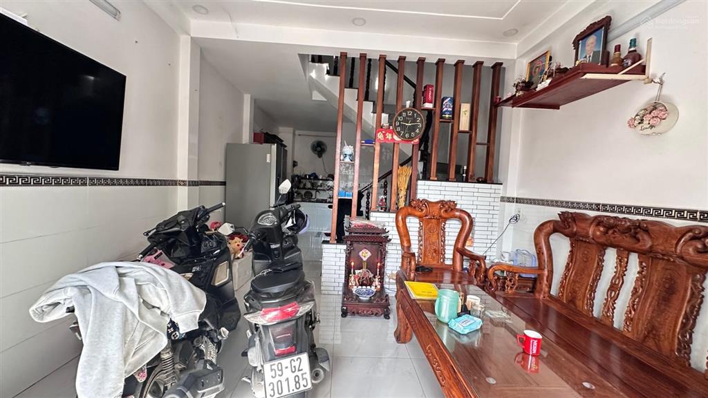 Nhà đẹp 2 tầng btct  dt 74m2  hxh thông lê văn khương q12  ngang 5m  5,25 tỷ (tl)