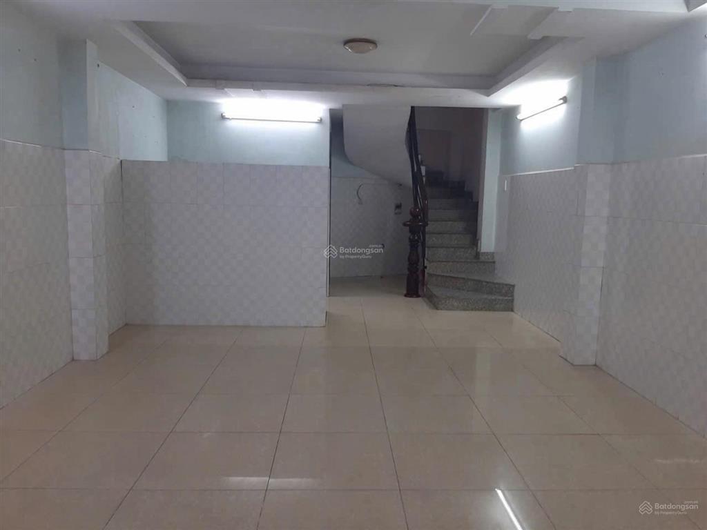 Siêu phẩm 5 tầng btct, full nội thất, hxh đỗ cửa cách 10m, thống nhất, 51m2 (4,3m*13m), 6,5tỷ