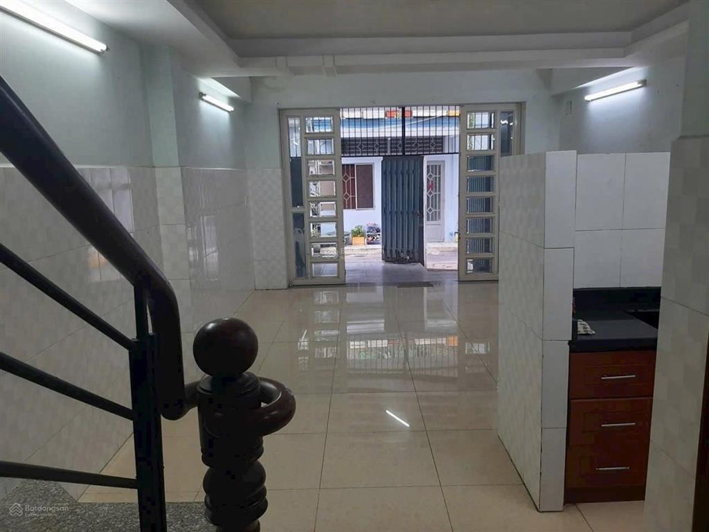 Siêu phẩm 5 tầng btct, full nội thất, hxh đỗ cửa cách 10m, thống nhất, 51m2 (4,3m*13m), 6,5tỷ
