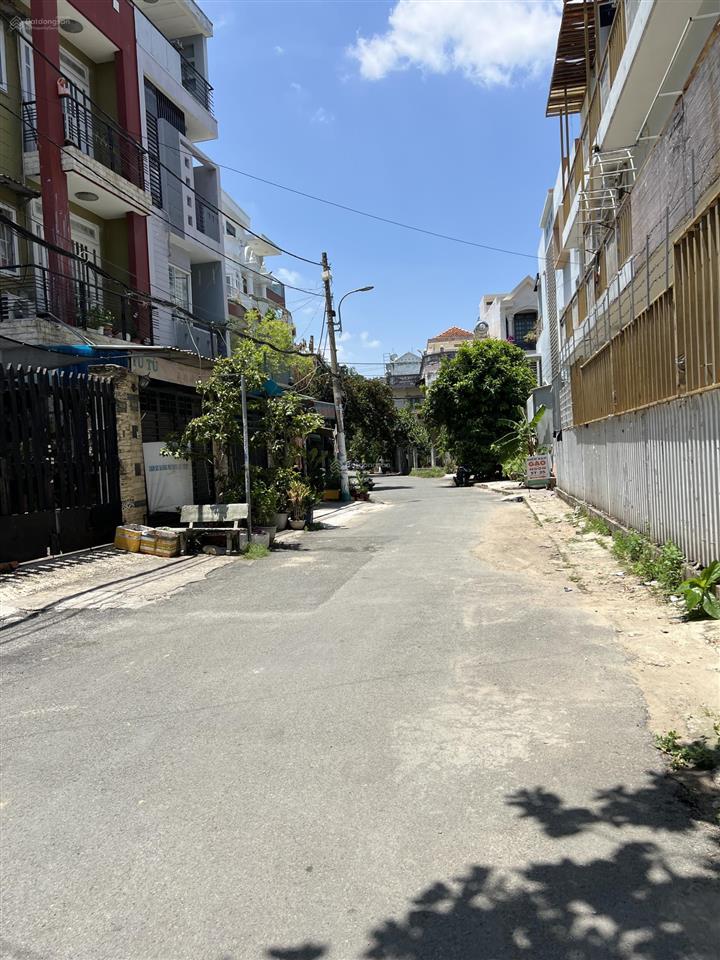 Cg bán lô đất 100m2 (4m*22m)/nở hậu, hẻm nhựa 8m thông đường số 9 gv  5,95tỷ (tl)