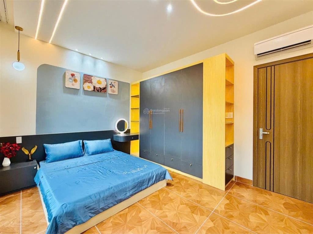 Nhà đẹp 3 tầng kiên cố full nội thất ở ngay, 50m2 ngang 5,6m, giáp mt lê đức thọ, chỉ 5,8 tỷ (tl)