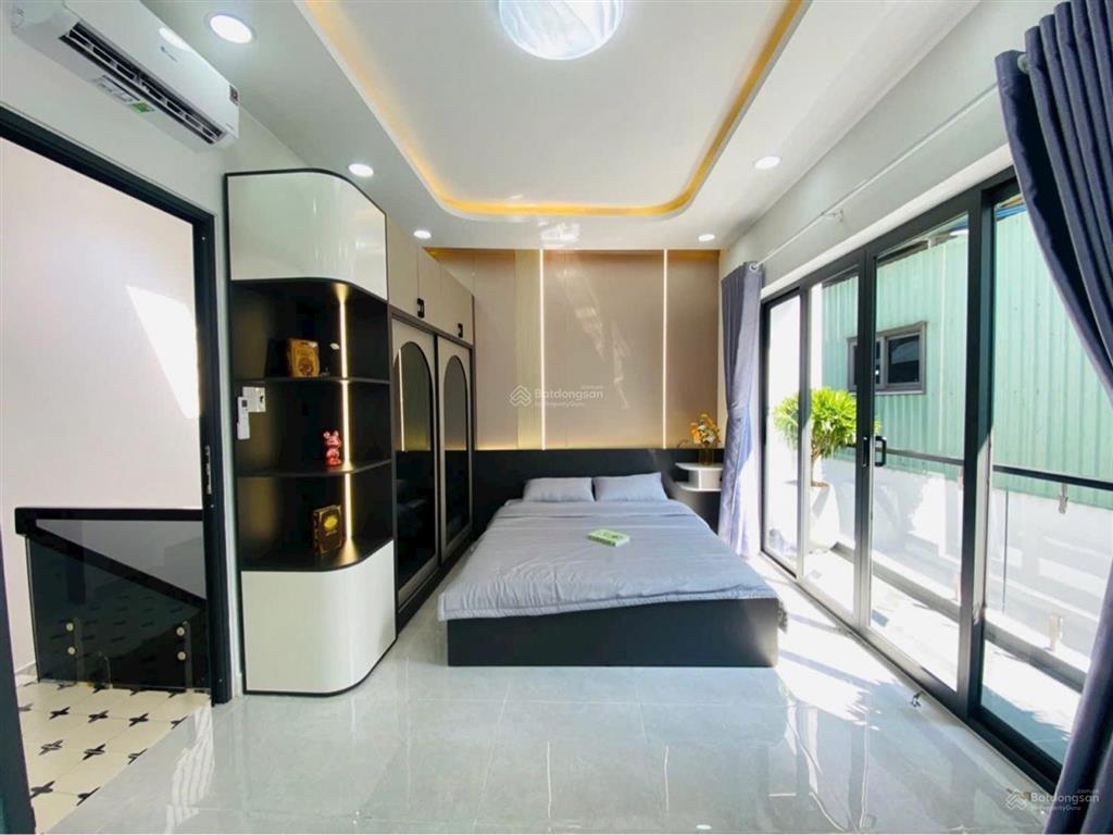 Nhà 2 tầng kiên cố, full nội thất ở ngay 61m2 (6,1*10), chỉ 6,1 tỷ (tl)