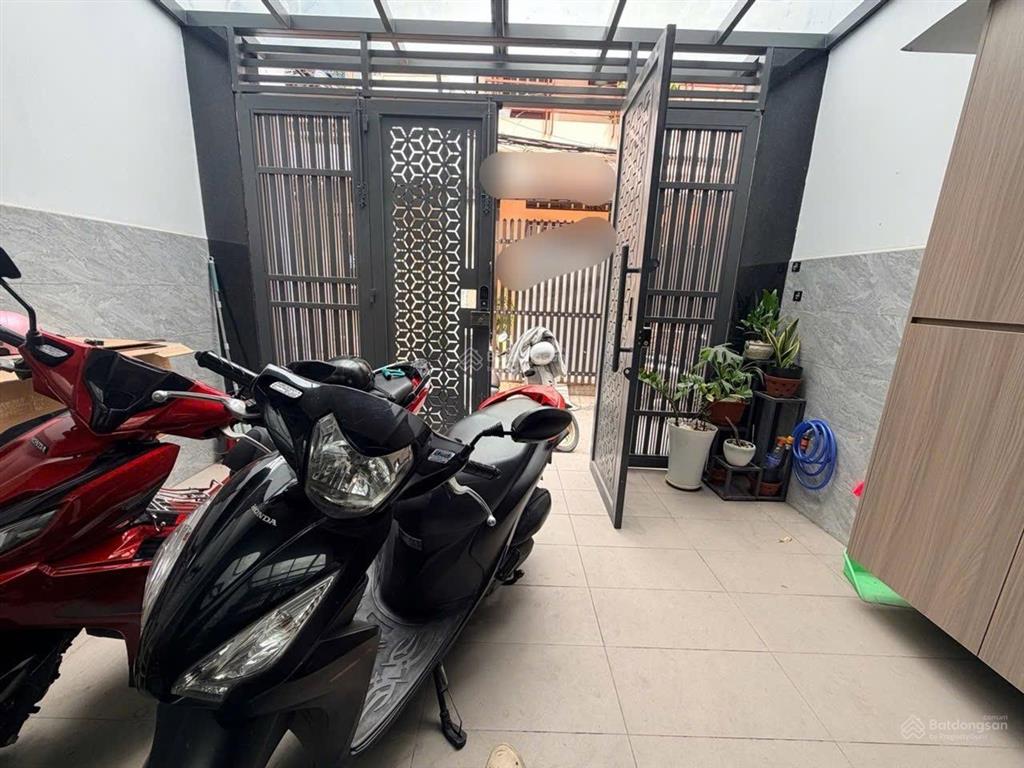 Siêu phẩm 4 tầng kiên cố, 43m2 (4*11), giáp mt đường số 2, hạnh thông gv, chỉ 5,9 tỷ (tl)