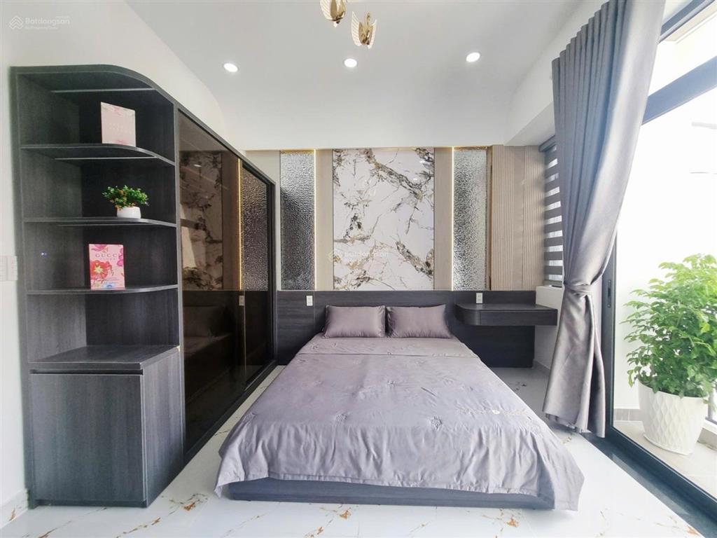 Siêu phẩm 2 tầng btct, full nội thất ở ngay, 60m2 (4*15), nguyễn kiệm gv, 5,9 tỷ tl
