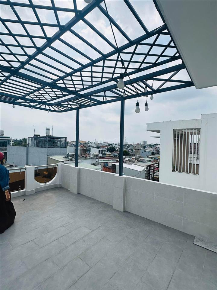 Căn mt đường nhựa 8m lk25, q12  4 tầng  75m2 (10*13,2), full nội thất, chỉ 7,5tỷ (bl)