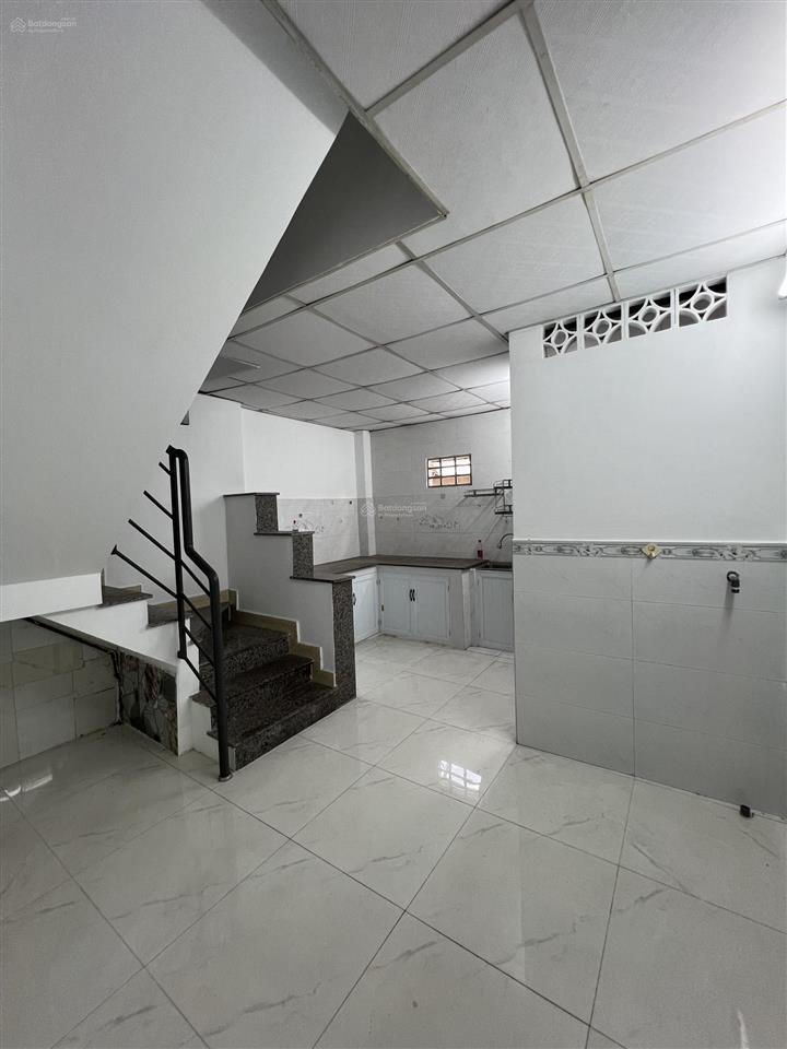 Nhà đẹp 2 tầng ở ngay, hxh đỗ cửa, 54m2 (4*13,1), phạm văn chiêu gv, chỉ 3,8 tỷ (tl)