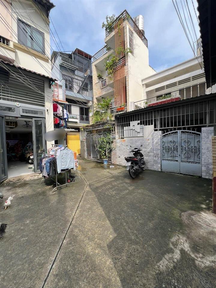 Nhà đẹp 2 tầng btct, hxh đỗ cửa cách 30m, đường số 7  gv, 95m2 (3,1*19/nở hậu), 7,95 tỷ tl