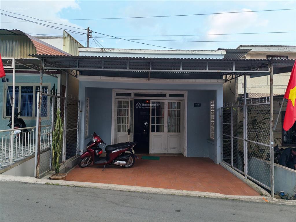 Bán nhà ngay chợ chi lăng 143,83 m2  11 tỷ (thương lượng)