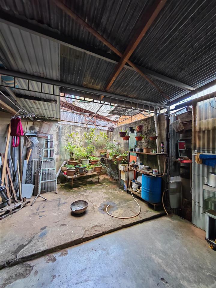 Bán nhà ngay chợ chi lăng 143,83 m2  11 tỷ (thương lượng)