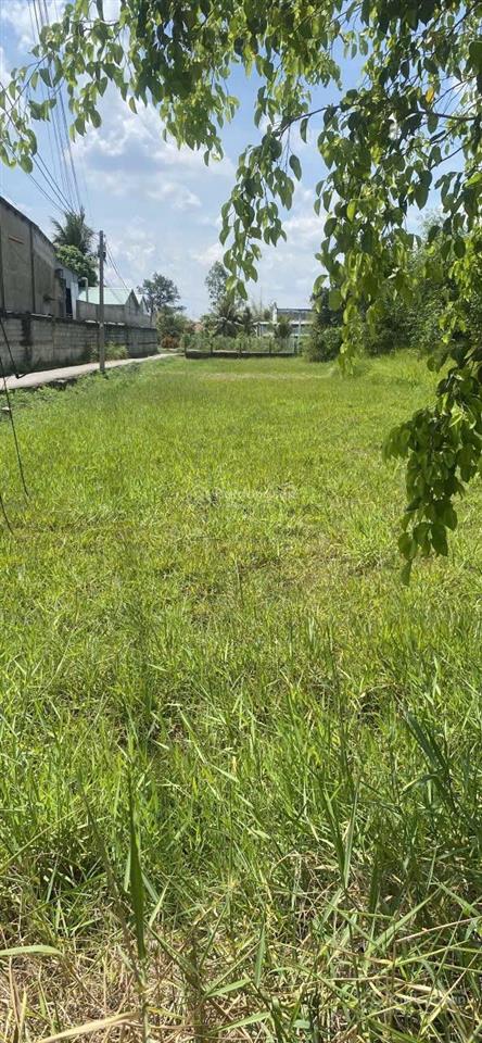 Đất 2 mặt tiền dt 1068.8m2 có 301.3m2 thổ cư đông thành, tây ninh