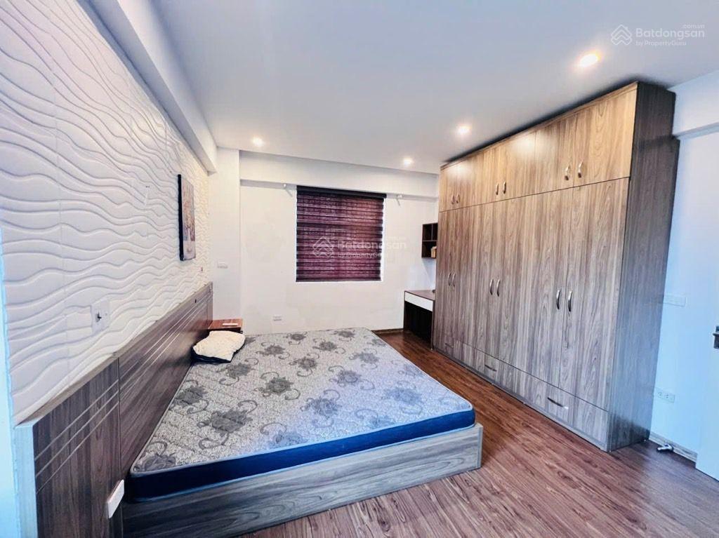 Bán căn hộ tòa 30t2 nguyễn chánh, yên hòa, 55m2, 4.65 tỷ, 2 ngủ, 1 wc, sổ đỏ cc, full nội thất đẹp.