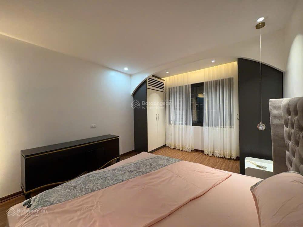 5.56 tỷ * 27m2  tân mai  trương định  4 tầng * 3.6m mặt tiền  0382 487 ***