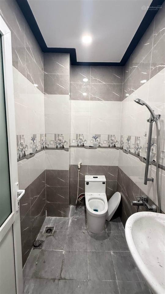 Bán gấp nr 4pn, 4wc, 47m2 tại hương lộ 2, bình trị đông, 6,38 tỷ giá tốt