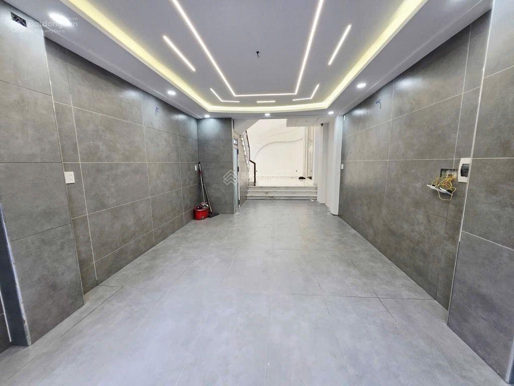 Bán nr tại hương lộ 2, 7,7 tỷ, 58m2, 5pn, 5wc, pháp lý đầy đủ, đẹp, nhiều tiện ích