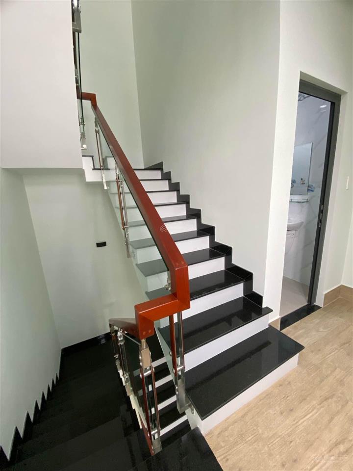 Hàng hot bán nr 7pn, 6wc 60m2 tại hương lộ 2, quận bình tân, 7,8 tỷ