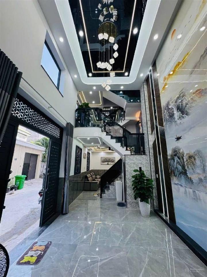 Bán nr 53m2, hxh, 7,9 tỷ tại hương lộ 2, mới xây, 5 tầng, 2mt