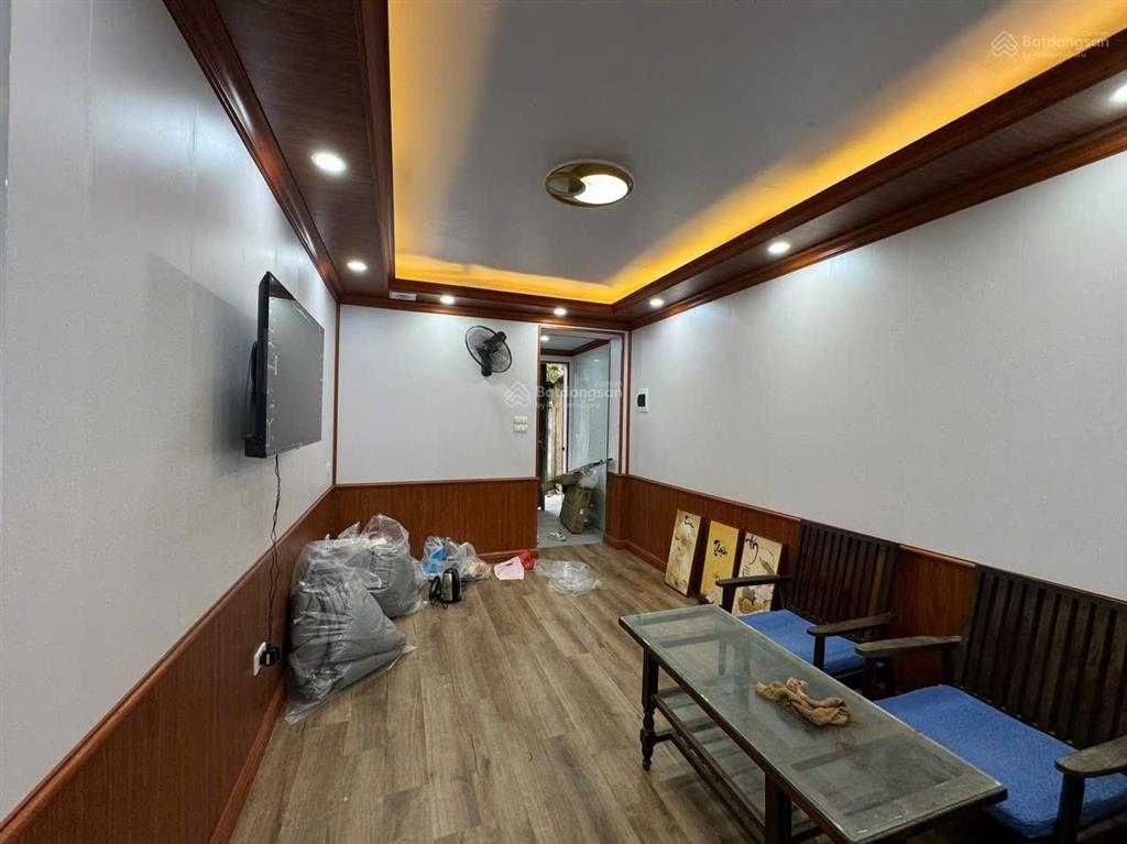Bán gấp chung cư mini 2pn, 2wc, 70m2 tại số 5 ngõ 72, bùi ngọc dương, q.hai bà trưng