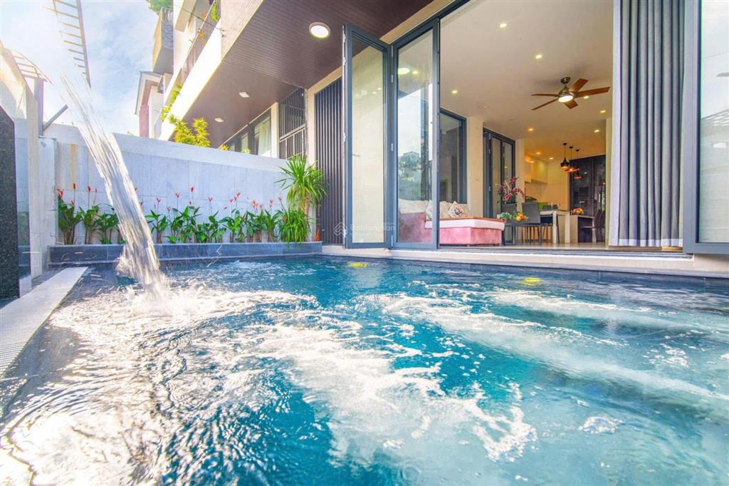 Cho thuê villa có hồ bơi  phan bá vành, sơn trà  villa 3 tầng, hồ bơi riêng