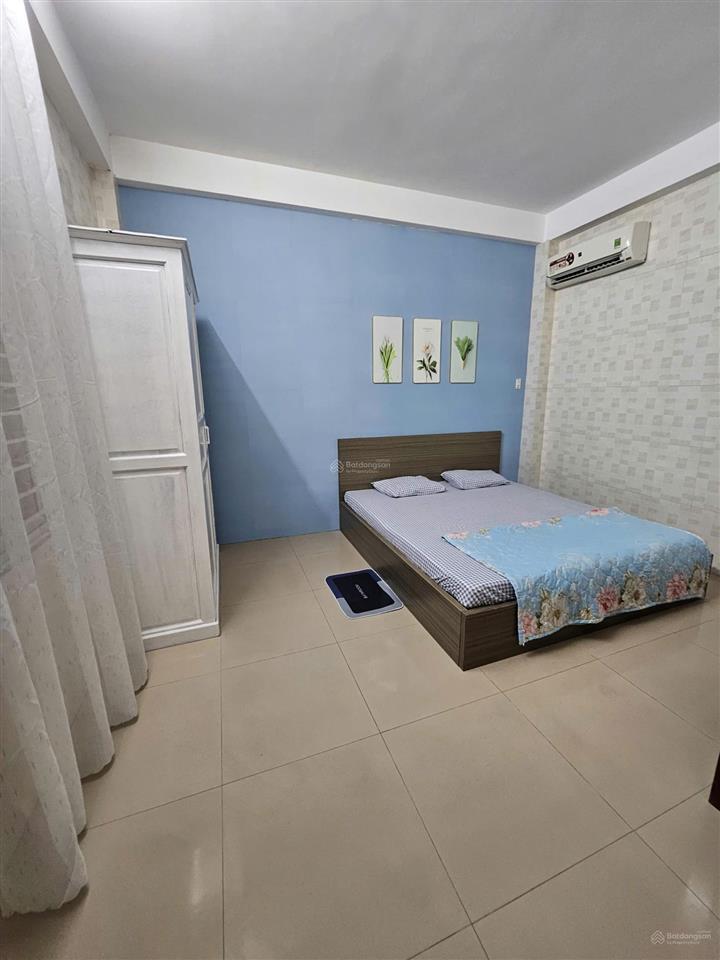 Cho thuê nhà 3 tầng nguyễn xiển, gần minh mạng, crowne  thiết kế 5 phòng ngủ, 3 wc, bếp rộng =